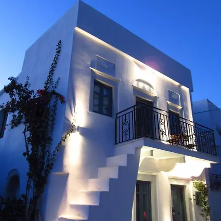 Magnificent Traditional House In The Centre Of Naxos