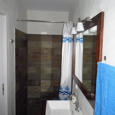 Nyaraló Magnificent Traditional House In The Centre Of Naxos *