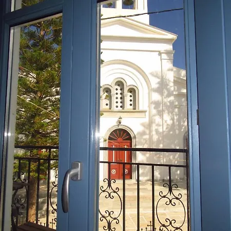 Magnificent Traditional House In The Centre Of Naxos