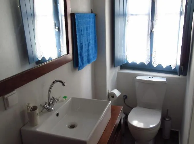 Ferienhaus Magnificent Traditional House In The Centre Of Naxos Khalkíon