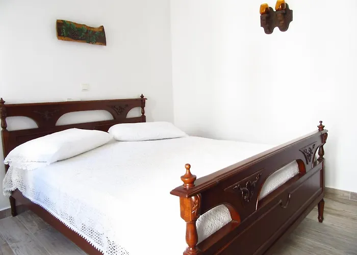 Magnificent Traditional House In The Centre Of Naxos Khalkíon